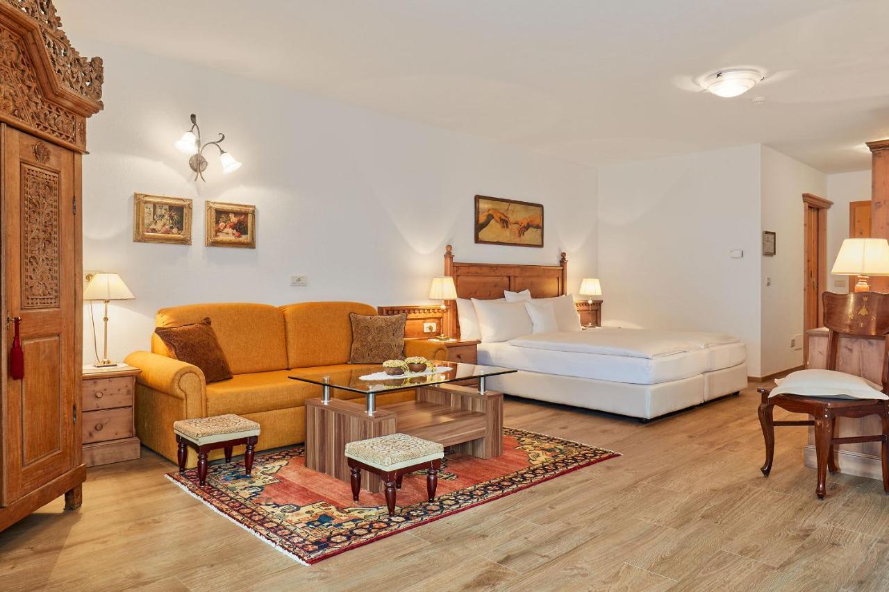 Hotel Table Corvara In Badia Εξωτερικό φωτογραφία