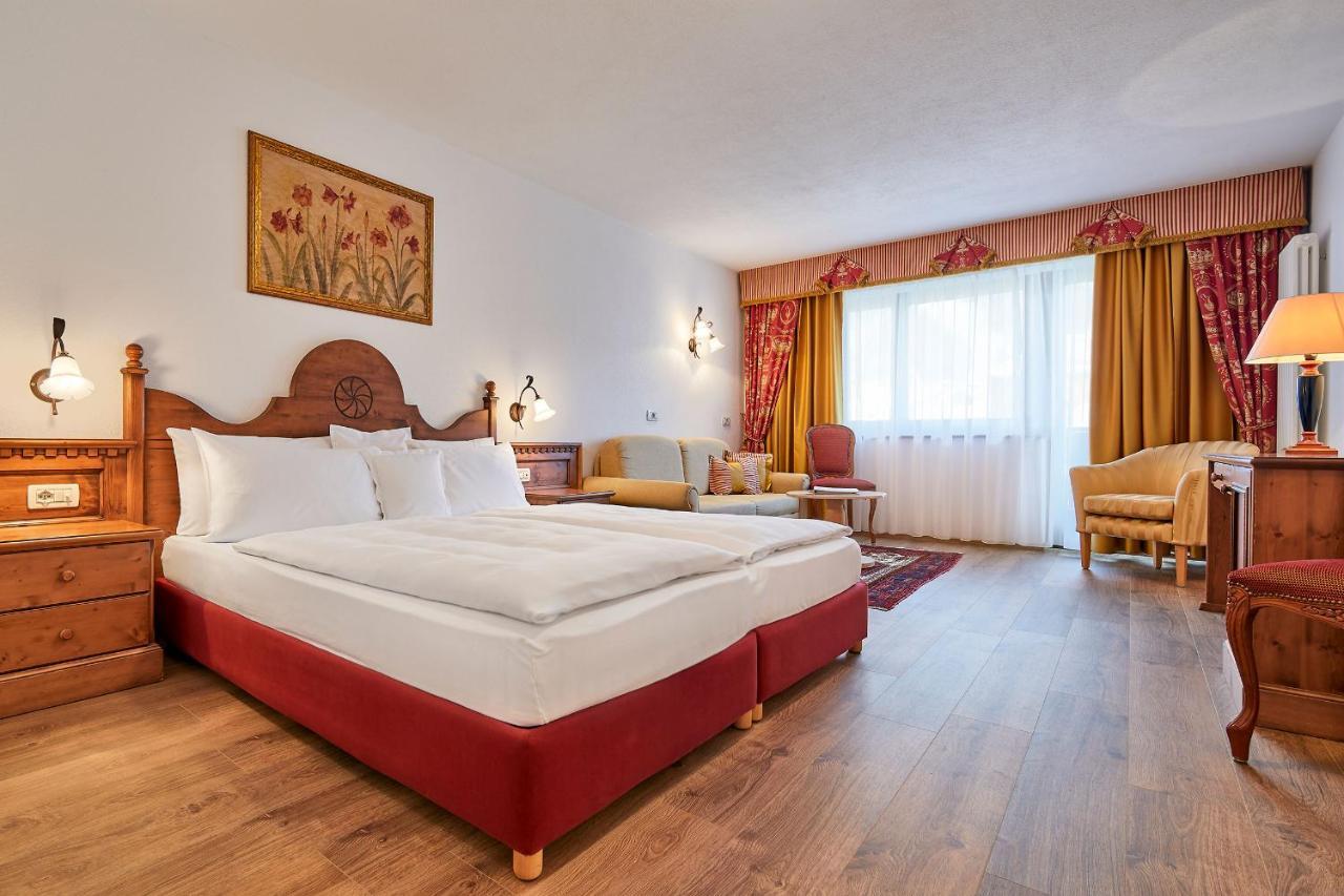 Hotel Table Corvara In Badia Εξωτερικό φωτογραφία