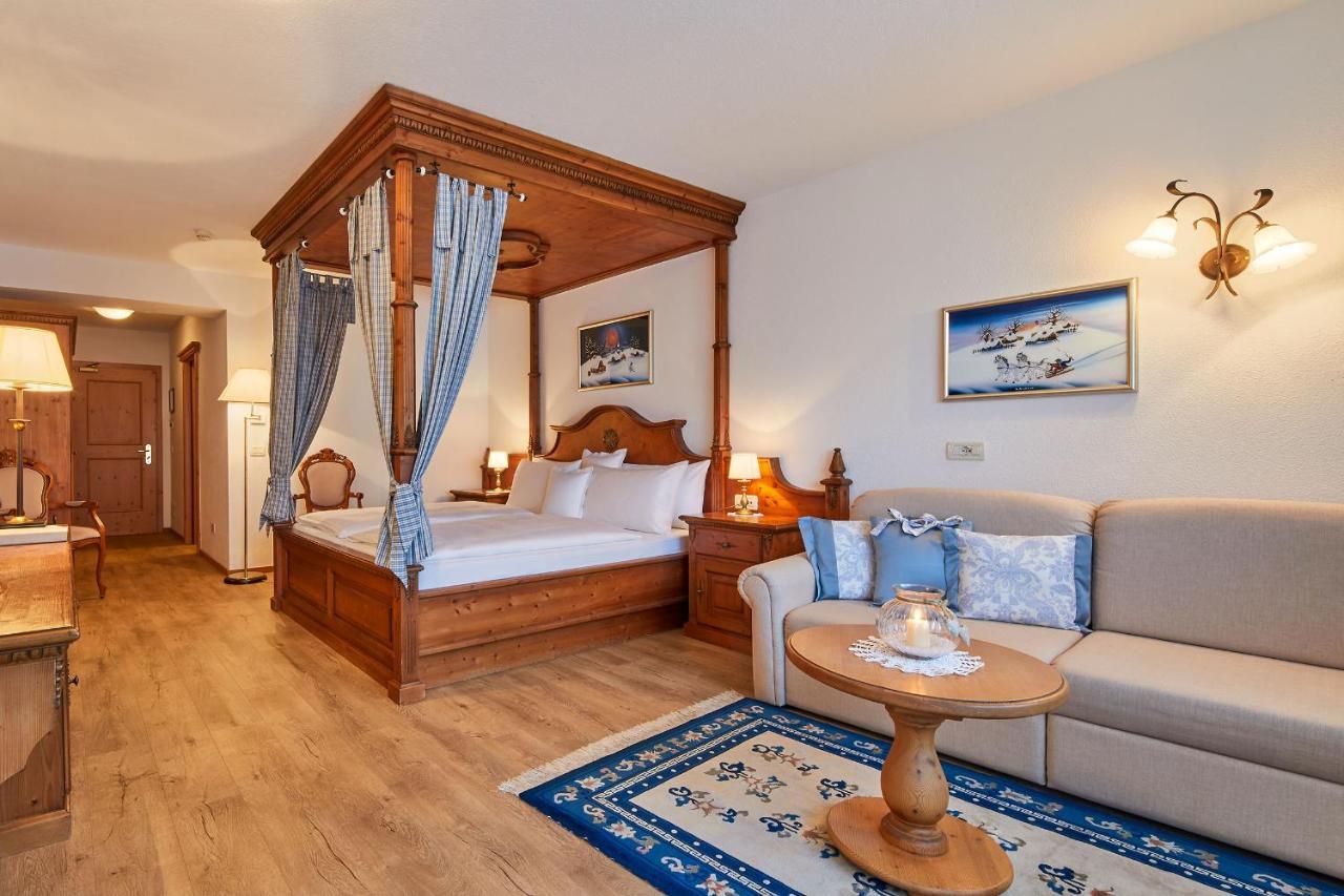 Hotel Table Corvara In Badia Εξωτερικό φωτογραφία