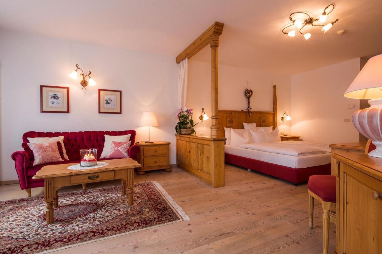 Hotel Table Corvara In Badia Εξωτερικό φωτογραφία